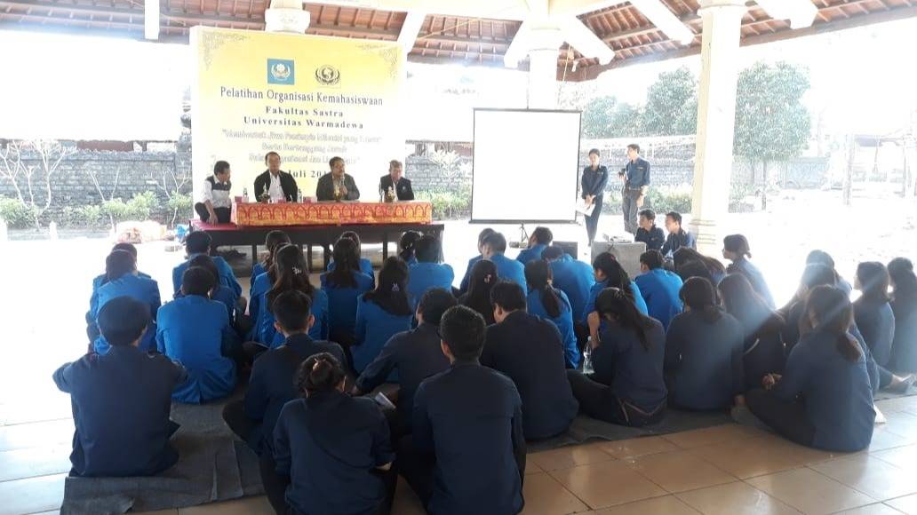 Student Organization Training Of Faculty Of Letters Unwar In 2019