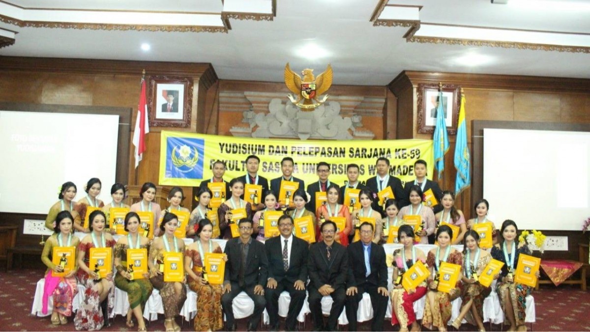 Faculty Of Letters, Universitas Warmadewa Held The 59th Faculty Graduation And Release Of Graduates