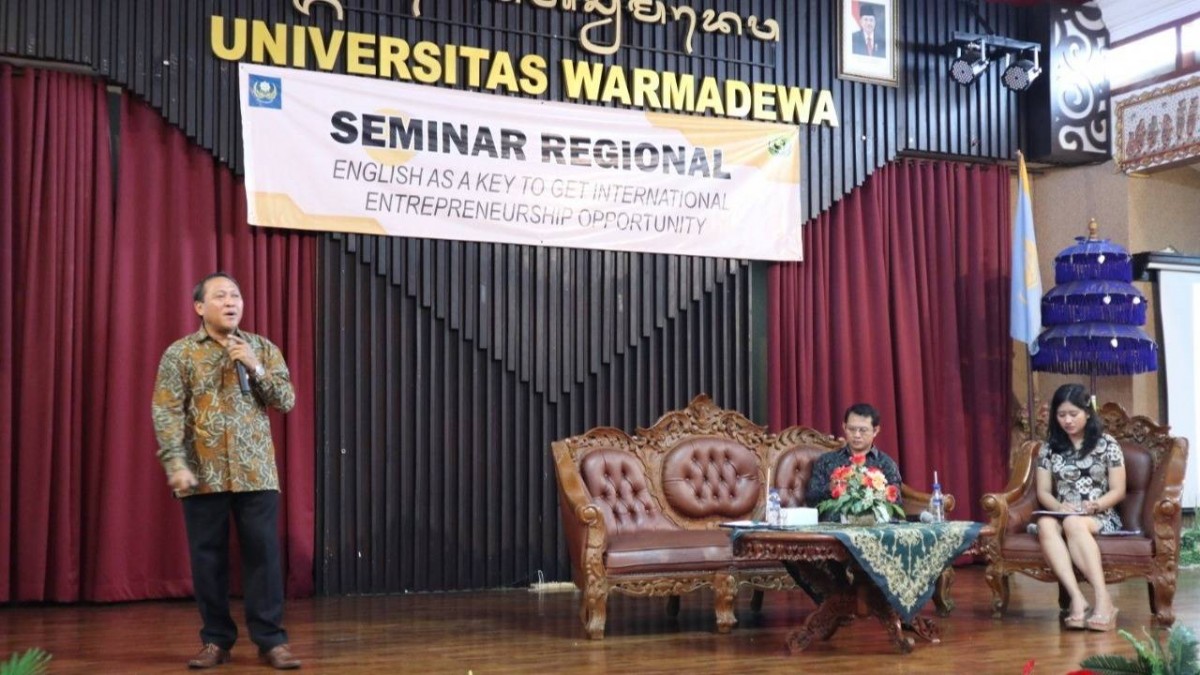 Regional Seminar Held by Student Executive Board (BEM) of Faculty of Letters, Universitas Warmadewa