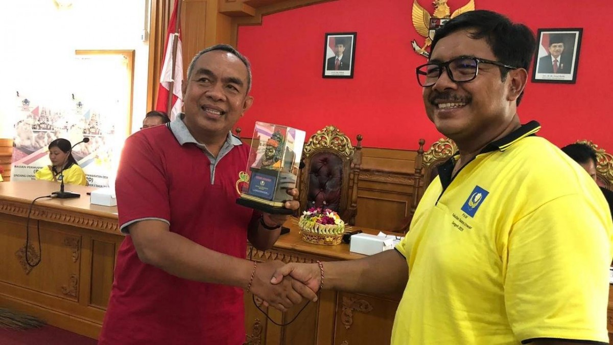 Pengabdian Kepada Masyarakat Fakultas Sastra Universitas Warmadewa di Desa Sangeh